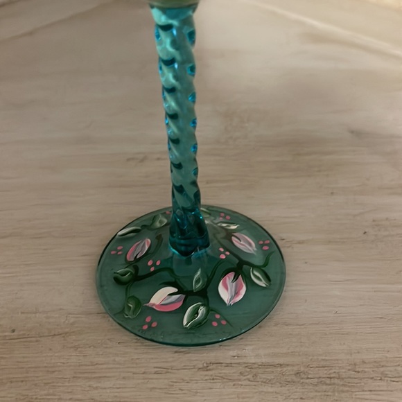 Wine Glasses - Picture 6 of 6